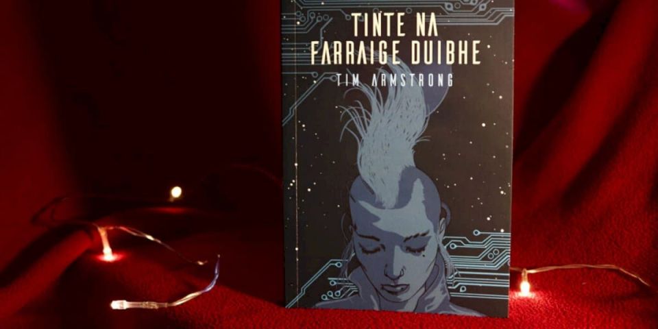 comortas:-‘tinte-na-farraige-duibhe’-le-buachan-<a-href="https://nos.ie"-class="credit-nos"-target="-blank"-rel="noopener"></a>